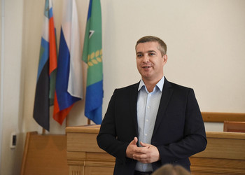 Михаил Лобазнов ответил на 10 вопросов губкинцев 23 апреля