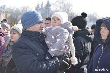 Встретили весну, как полагается: весело и сытно