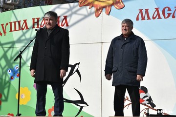 Встретили весну, как полагается: весело и сытно