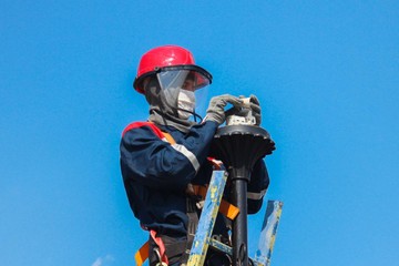 Белгородские энергетики восстановили работу наружного освещения в Парке Воинской Славы Борисовского района