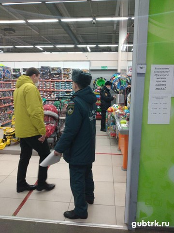 В Губкине прошли рейды по соблюдению масочного режима