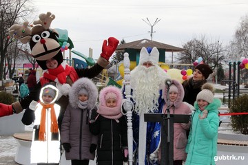 В рамках проекта «Формирование комфортной городской среды» Губкине открыли сквер «Детский»