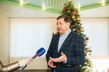 Глава администрации Старооскольского городского округа поблагодарил Белгородэнерго за модернизацию наружного освещения Старого Оскола