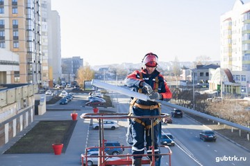 Глава администрации Старооскольского городского округа поблагодарил Белгородэнерго за модернизацию наружного освещения Старого Оскола