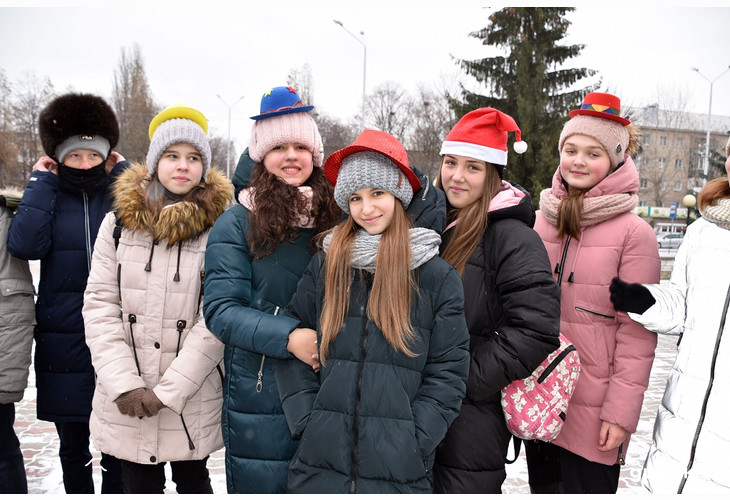 Впервые в Губкине прошел фестиваль шапок «Шапка ушанка — 2020!»