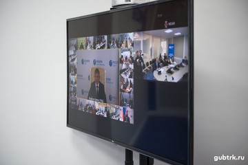 Генеральный директор «Россети Центр» и «Россети Центр и Приволжье» Игорь Маковский подвёл итоги 2020 года и определил ключевые приоритеты на новый календарный период