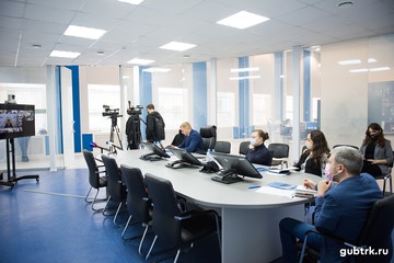 Генеральный директор «Россети Центр» и «Россети Центр и Приволжье» Игорь Маковский подвёл итоги 2020 года и определил ключевые приоритеты на новый календарный период