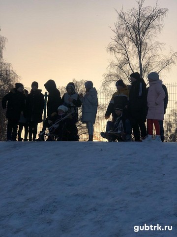 22 декабря троицкими культработниками проведено спортивно-развлекательное мероприятие «Быстрые сани»