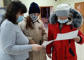 10 февраля творческие специалисты Казацкостепского Дома культуры провели акцию  «Запомните, детки, таблетки – не конфетки»