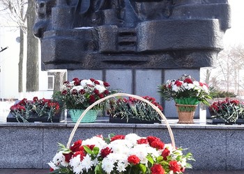 В Губкине почтили память солдат, погибших в Афганистане
