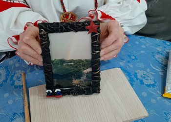 В Казацкостепском Доме культуры прошел мастер-класс по декоративной обработке кожи
