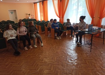 Для троицких ребят провели литературный квест «Хорошо уметь читать»