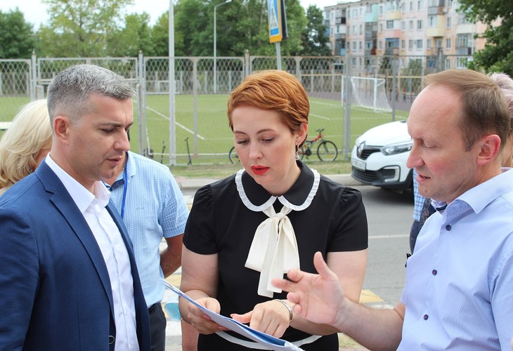 13 августа с рабочим визитом Губкин посетила заместитель председателя областной Думы Наталия Полуянова