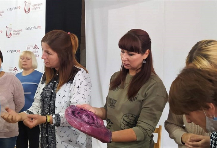 Губкинские мастера декоративно-прикладного творчества побывали на обучающих занятиях в Белгороде