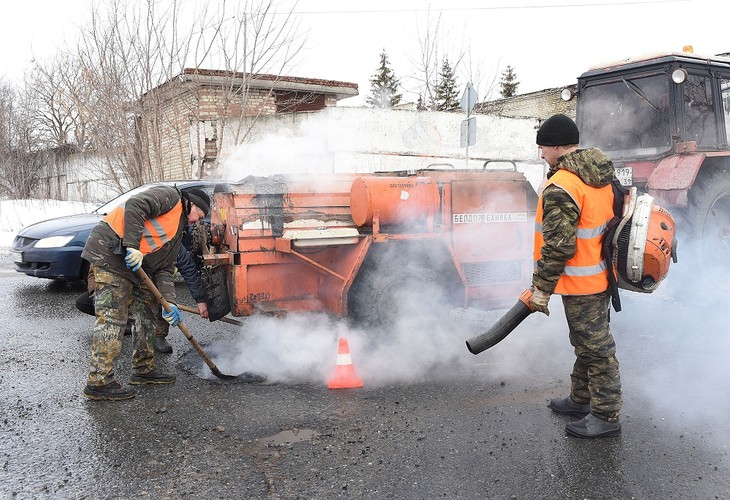 В Губкине начали ремонтировать автодороги