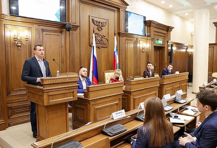 Состоялось заседание Молодежного парламента при Белгородской областной Думе