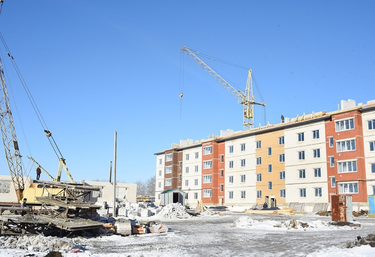 Строительство трёх многоэтажек для переселения жителей из аварийных домов завершится в Губкине в июле