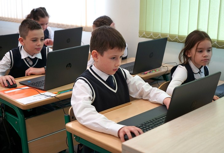 Металлоинвест направил 400 млн рублей на поддержку образовательной программы для школьников Белгородчины