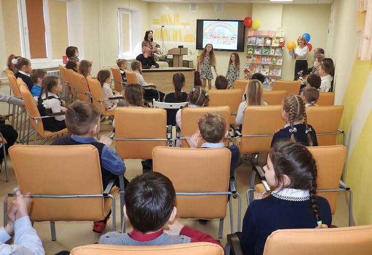Юных губкинцев в дни весенних каникул ждет «Радуга настроения»