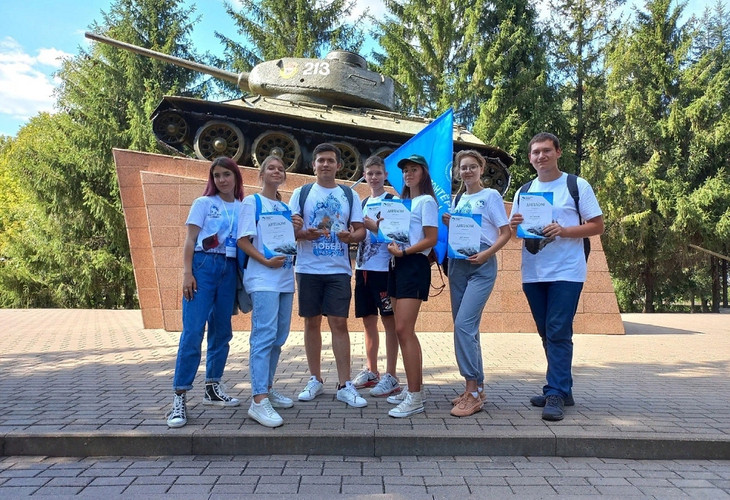 Губкинские Волонтёры Победы привезли «золото» с Прохоровки