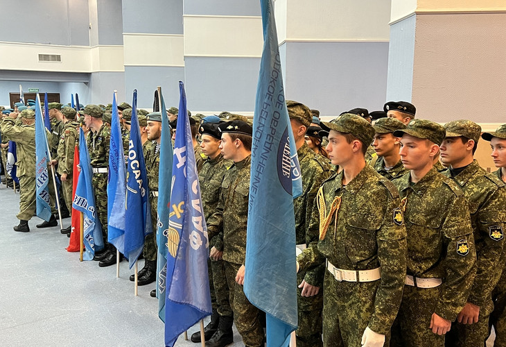 В Губкине состоялся слёт курсантов военно-патриотических клубов Белгородской области.