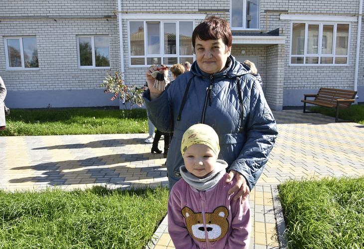 25 семей из губкинского села Аверино получили ключи от новых квартир