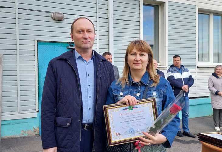 В преддверии профессионального праздника работников дорожного хозяйства, в Губкине чествовали сотрудников дорожной службы
