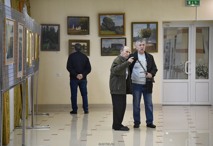 В Губкине открылась выставка художников «Образ реальности»