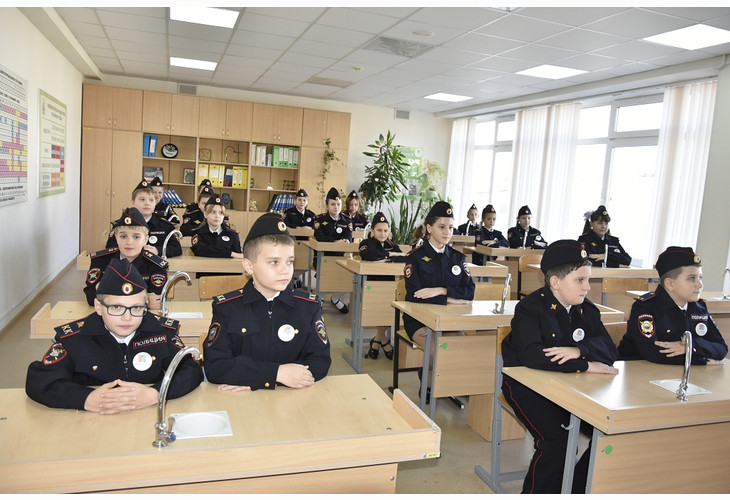 В Губкине 54 школьника стали кадетами ЮИДД