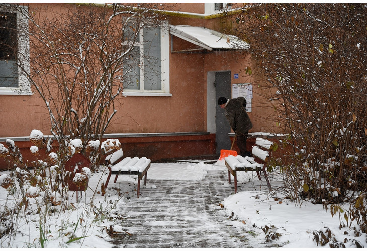 Коммунальные службы быстро отреагировали на первый снег в Губкине
