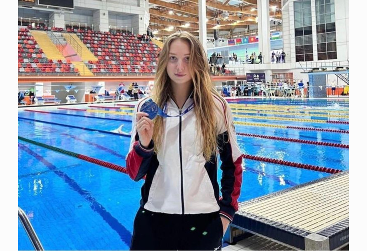 Спортсменка из Губкина стала победителем международных соревнований по плаванию