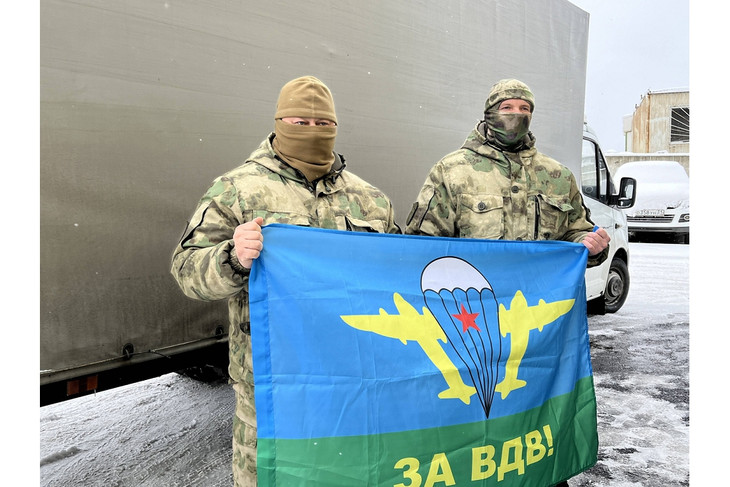 Губкинские депутаты и волонтёры передали в полевой госпиталь гуманитарную помощь