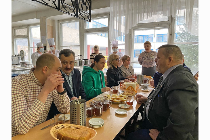 Что на обед? В Губкине прошёл рейд по школьному питанию