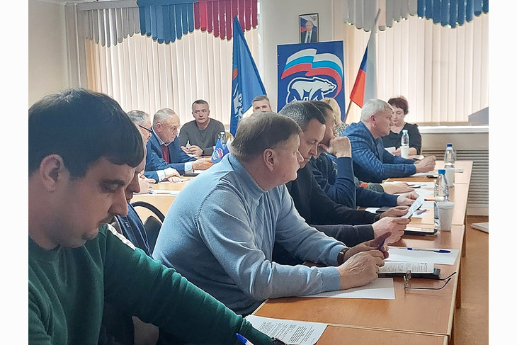 В Губкине состоялось расширенное заседание фракции партии «Единая Россия»