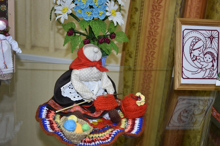 В Губкине открылась XII территориальная выставка декоративно-прикладного и изобразительного искусства «Свет материнской души»