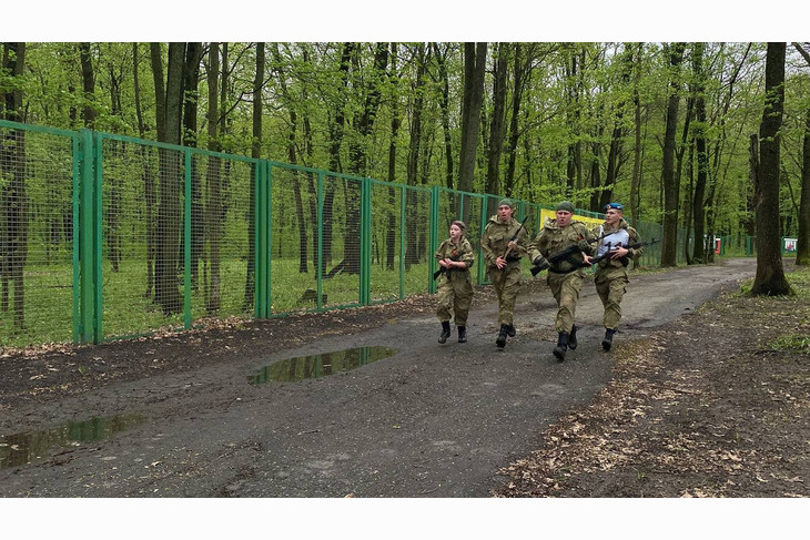 В Губкине прошли ежегодные соревнования курсантов ВПК «Марш-бросок в бессмертие»