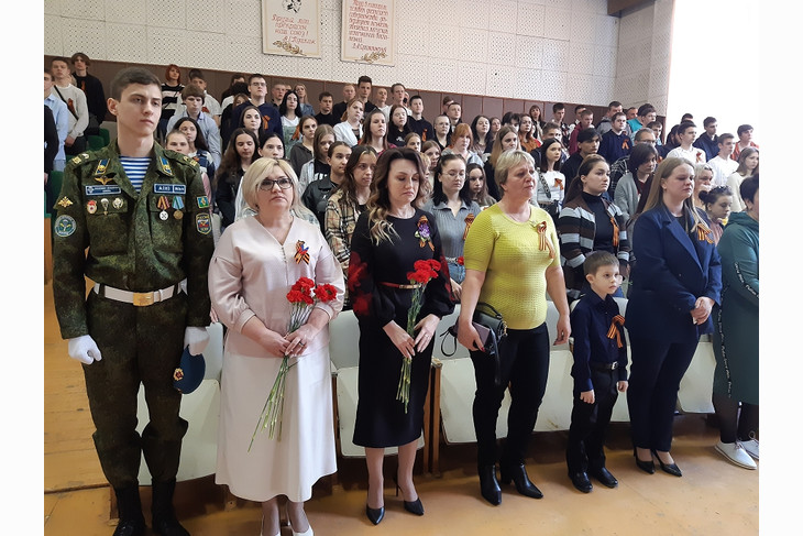 В канун Дня Победы в Губкине открыли «Парту Героя»