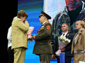 В Губкине вручили ордена Мужества на праздничном концерте, посвящённом Дню Победы