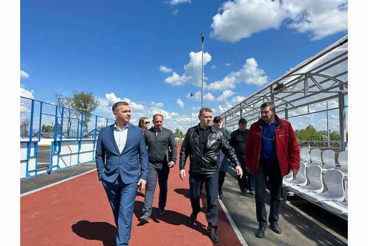 Михаил Лобазнов посетил село Бобровы Дворы в рамках рабочей поездки