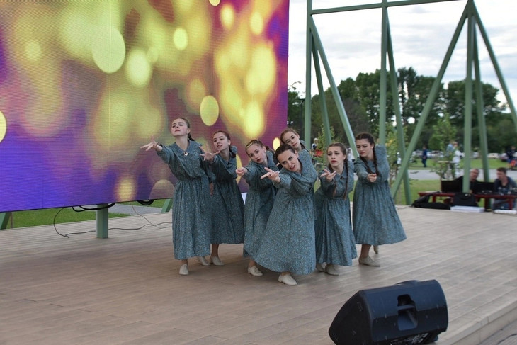 Концерт к 80-летию Победы на Курской дуге прошёл в Губкине