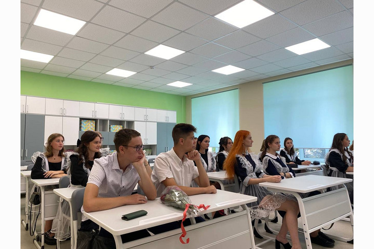 В Губкине 1 сентября открылась капитально отремонтированная школа №11