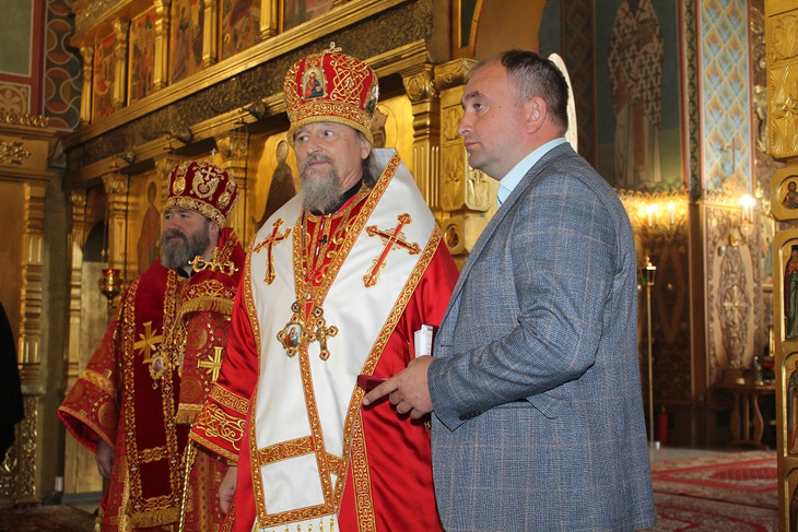 В Губкин привезли мощи Александра Невского