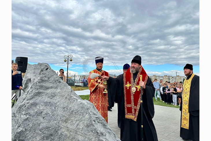 В Губкине заложили первый камень на месте будущего бассейна