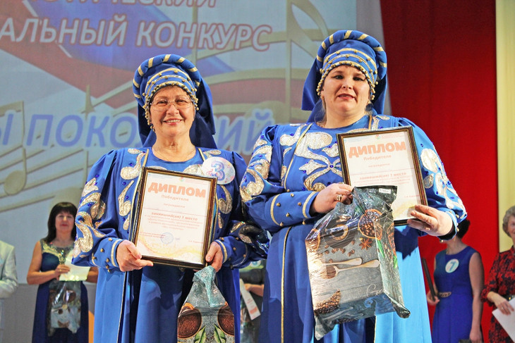 В Губкине состоялся патриотический музыкальный конкурс «Дуэты поколений»