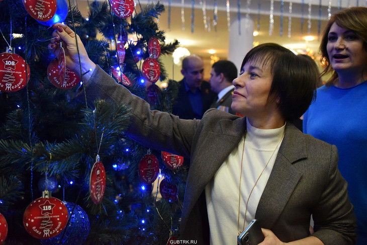 В Губкине стартовала новогодняя акция «Ёлка желаний»