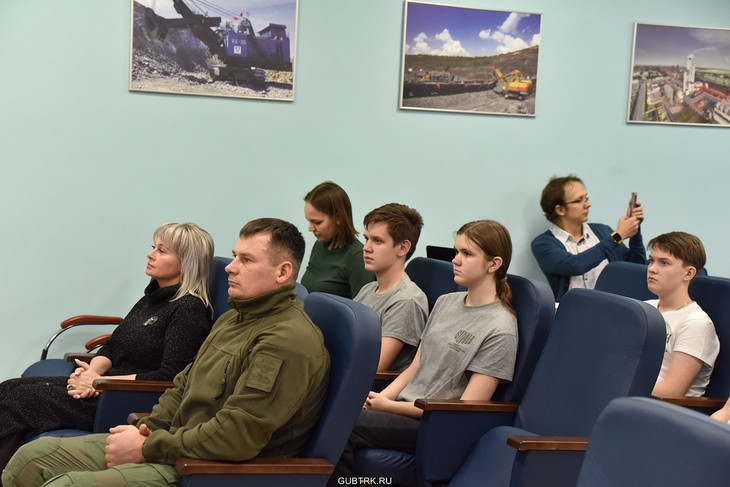 В Губкине завершилась третья смена в военно-патриотическом центре «Воин»