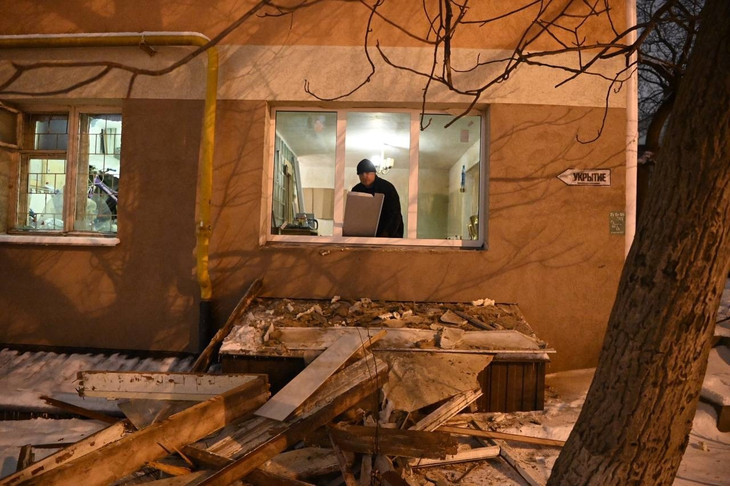 В восстановительных работах в Белгороде задействованы монтажные бригады из Губкина