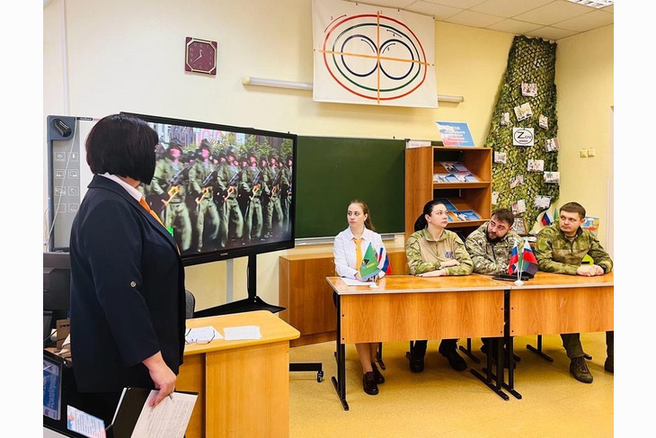 В Губкине прошёл урок мужества «Герои живут среди нас»