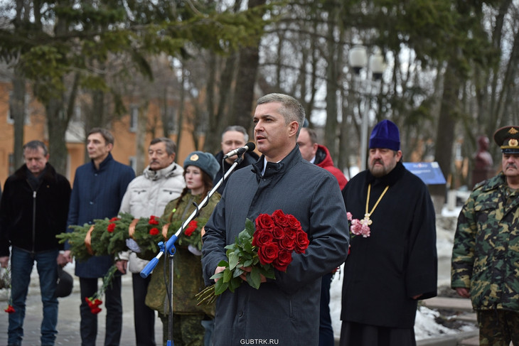 В Губкине возложили цветы к мемориалам в честь 81-й годовщины освобождения Губкинского района