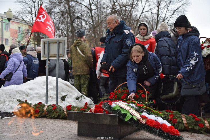В Губкине возложили цветы к мемориалам в честь 81-й годовщины освобождения Губкинского района